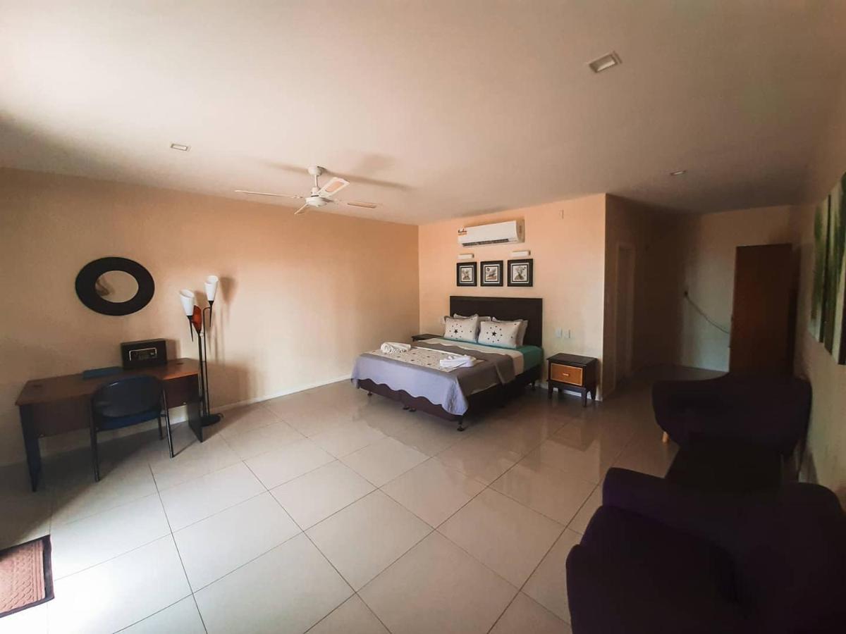 Le Uaina Beach Resort Faleapuna Exterior foto