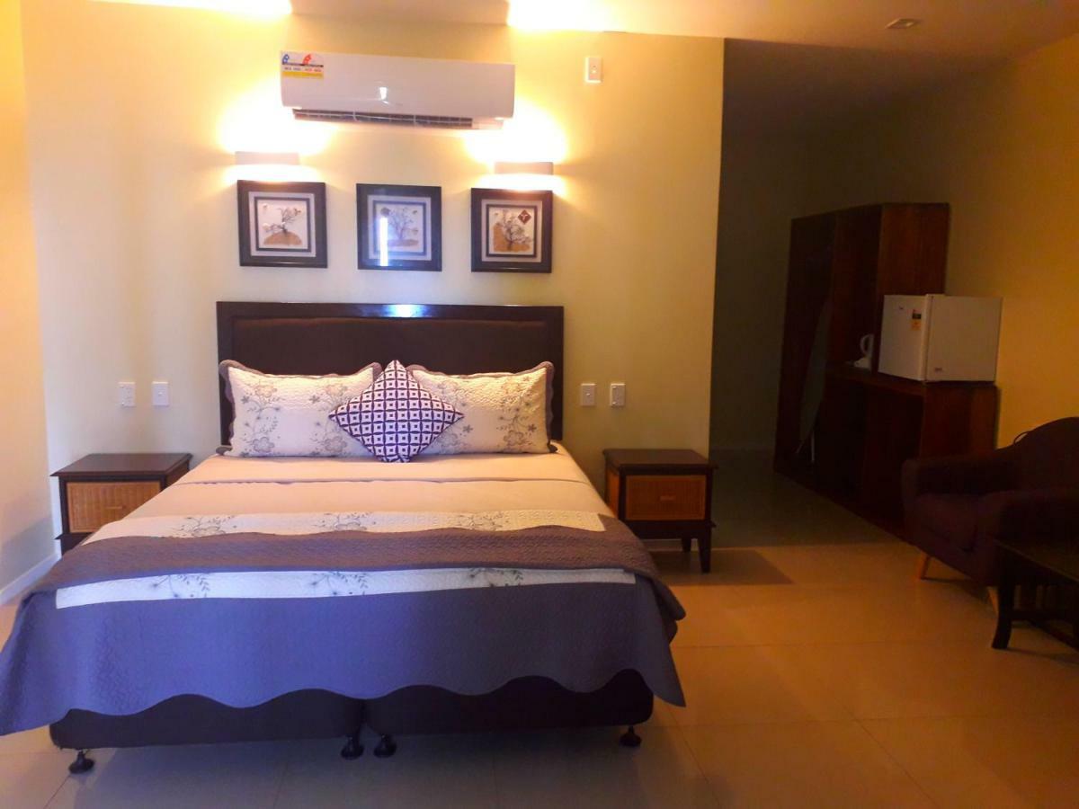 Le Uaina Beach Resort Faleapuna Exterior foto